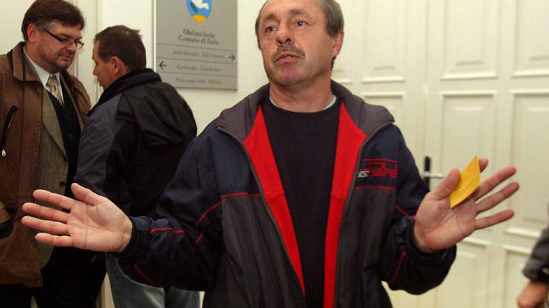 Zlatko Novogradec je na včerajšnjem sestanku s kmetijskim ministrom opozoril, da