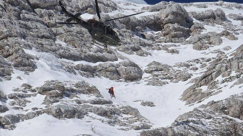 reševanje, helikopter SV, Mala Mojstovka, alpinist