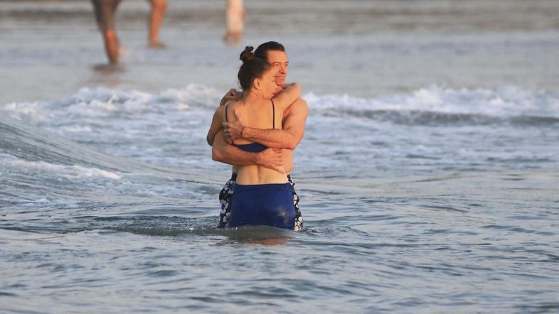 sutton foster, hugh jackman