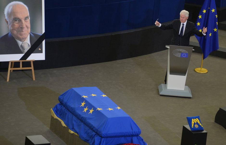 Slovo od Helmuta Kohla | Avtor: Epa