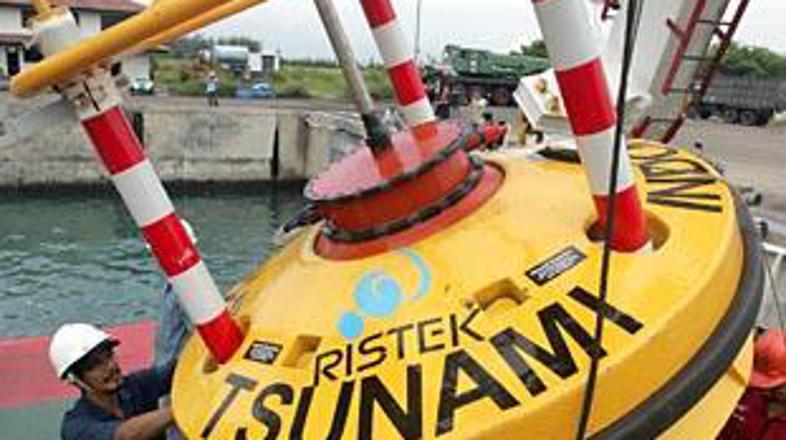 091108_cunami_radar_indonezja_reuters