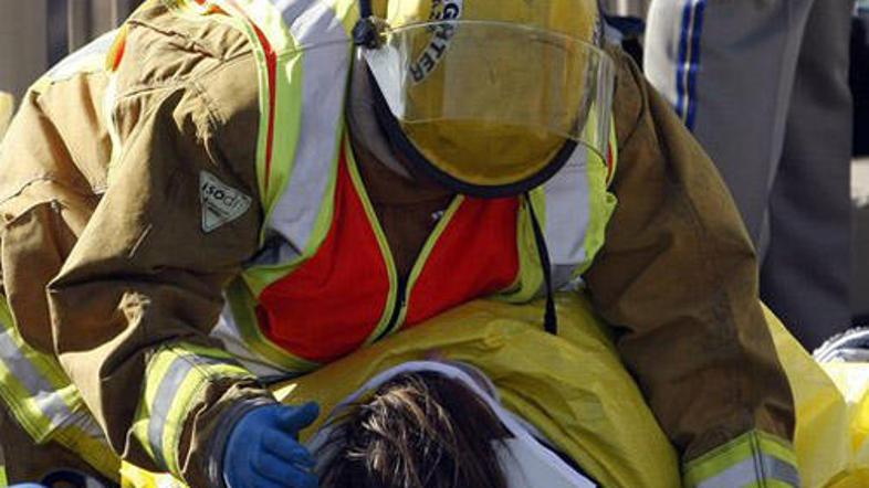 Trije potniki so umrli na kraju nesreče.