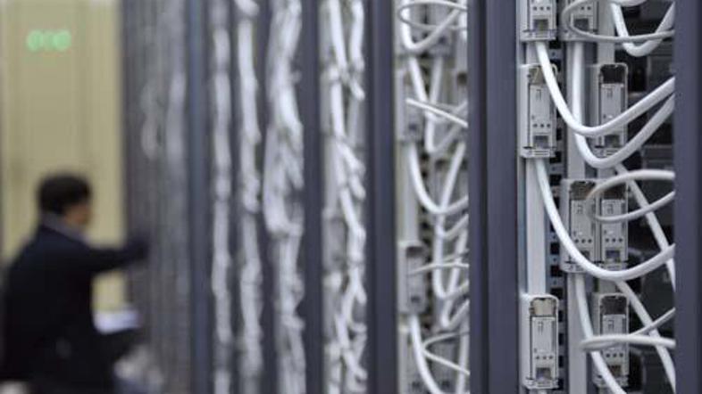 Aretirani je raziskovalec v Cernu.