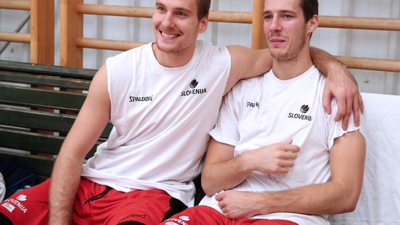 Sport 03.09.2013 Zoran Dragic, Goran Dragic, trening slovenske kosarkarske repre