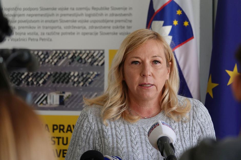 Cepljenje, covid-19, izjava po koncu cepljenja, Vojašnica Petra Petriča Kranj. Kranj | Avtor: Rajko Petek