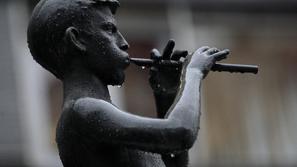 V opoziciji so prepričani, da kulturno ministrstvo z navedbami o depolitizaciji 