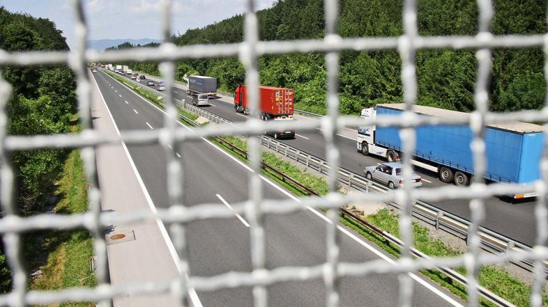 protest, podizvajalci, primorska avtocesta