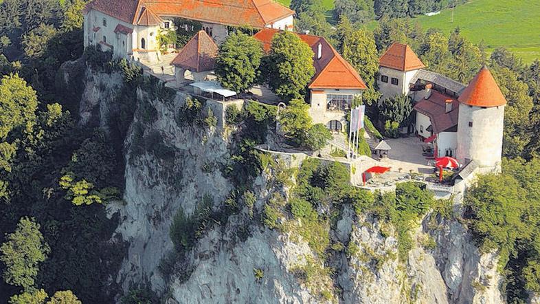 Prihodnje leto naj bi začeli priprave za gradnjo dvigala na Blejski grad.