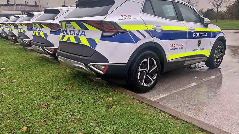 Policijski avto kia sportage