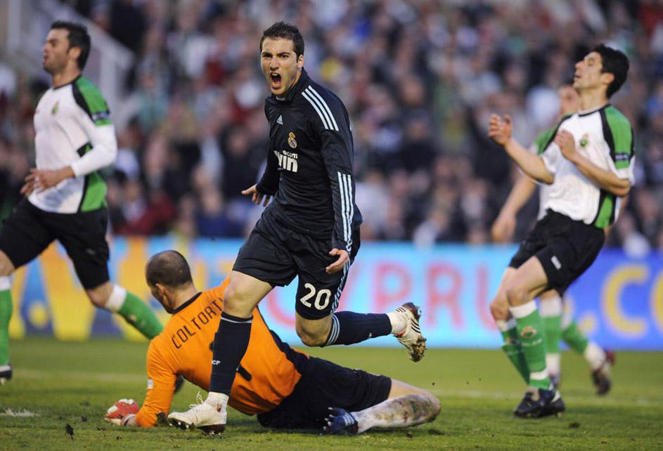 Gonzalo Higuain je znova zabil in dokazal, da je trenutno eden najbolj vročih na