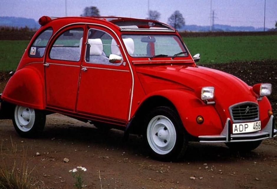 2CV ali spaček | Avtor: Citroën