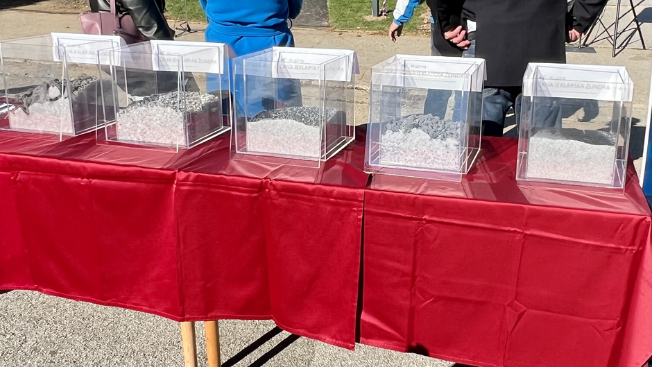  | Avtor: Peter Šalamon