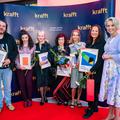 Odprtje festivala Krafft, nagrajenke, nagrajenec in Urška Klakočar Zupančič, Kranj