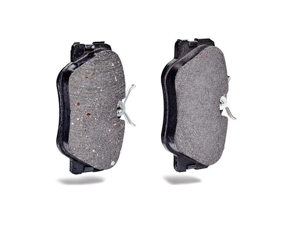 Mercedes ponaredki ponarejeni nadomestni deli | Avtor: Mercedes-Benz