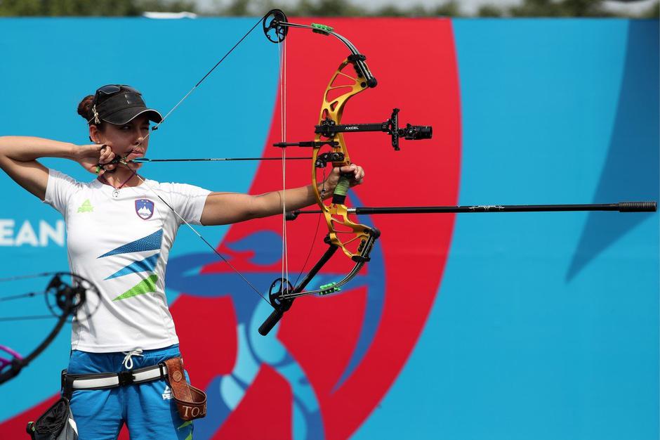 Toja Ellison | Avtor: 