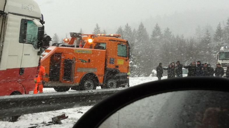 Prometna nesreča na primorki