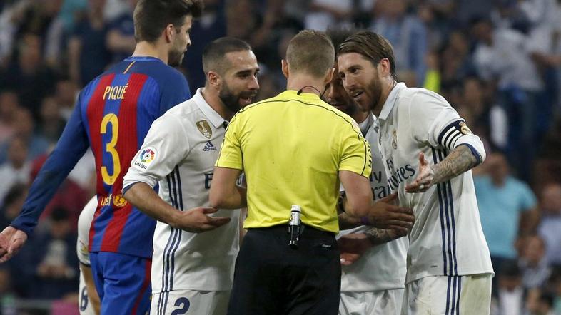 sergio ramos rdeči karton