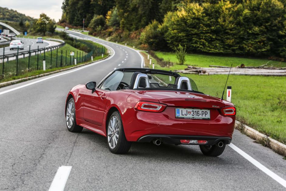 Fiat 124 spider | Avtor: Saša Despot