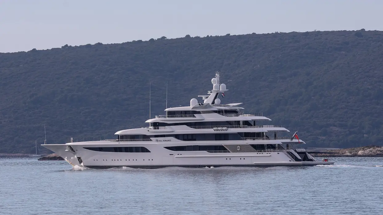 Zasežena ladja v Trogirju