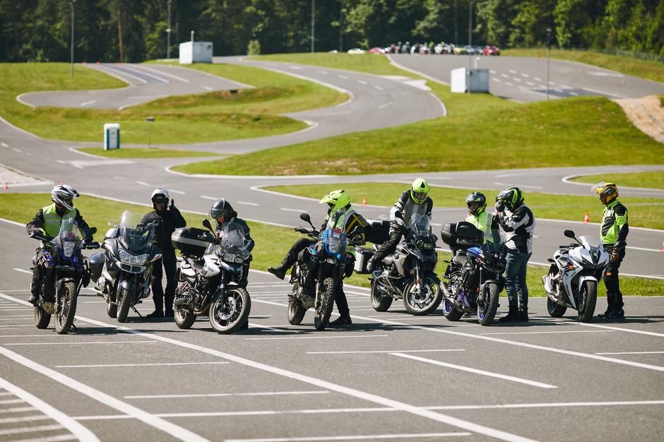 Trening varna vožnje za motoriste | Avtor: Uroš Podlogar 