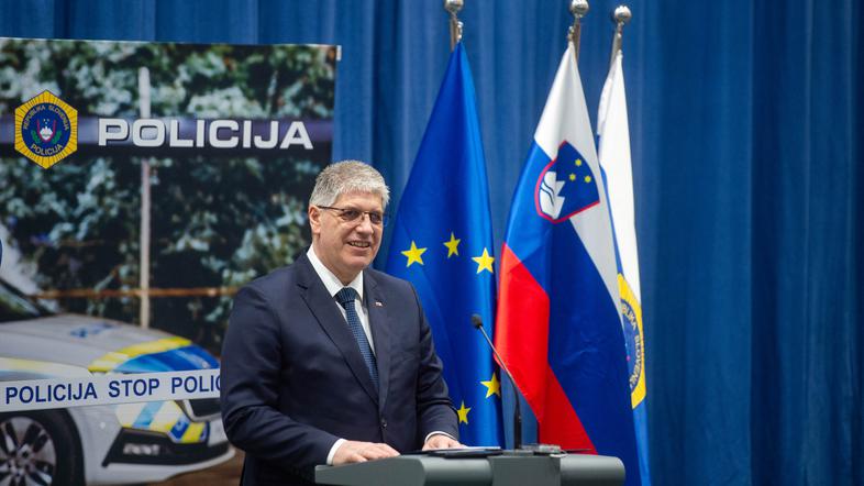 Minister za notranje zadeve Boštjan Poklukar