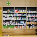 ljubljana 18.01.10, prodajne police, artikli, zdravila, prodajalna, lekarne ljub