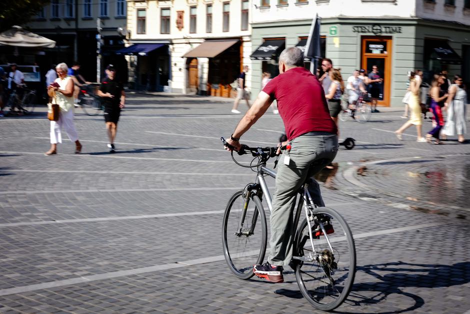 kolo | Avtor: Saša Despot