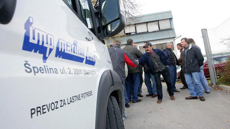 Nekaterim delavcem je delodajalec ponudil novo pogodbo o zaposlitvi in “ob tem p