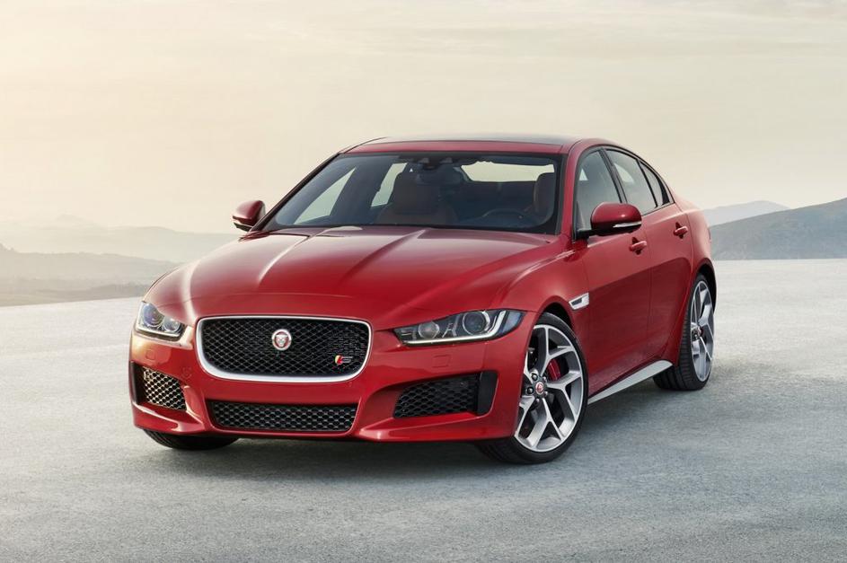 Jaguar XE