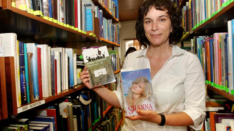 “Najbolj brana knjiga ta trenutek je Shanna avtorice Kathleen E. Woodiwiss, med 