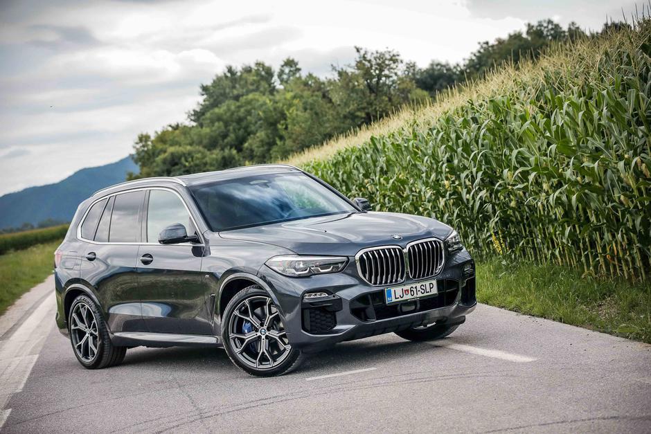 BMW X5 45e | Avtor: 