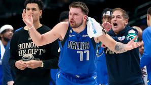 Luka Dončić Mark Cuban