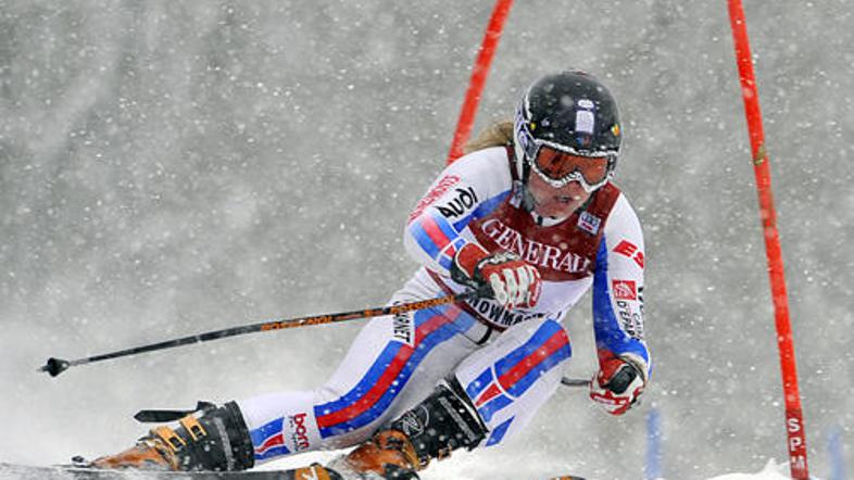 Tessa Worley je Franciji prismučala prvo žensko veleslalomsko zmago po devetih l