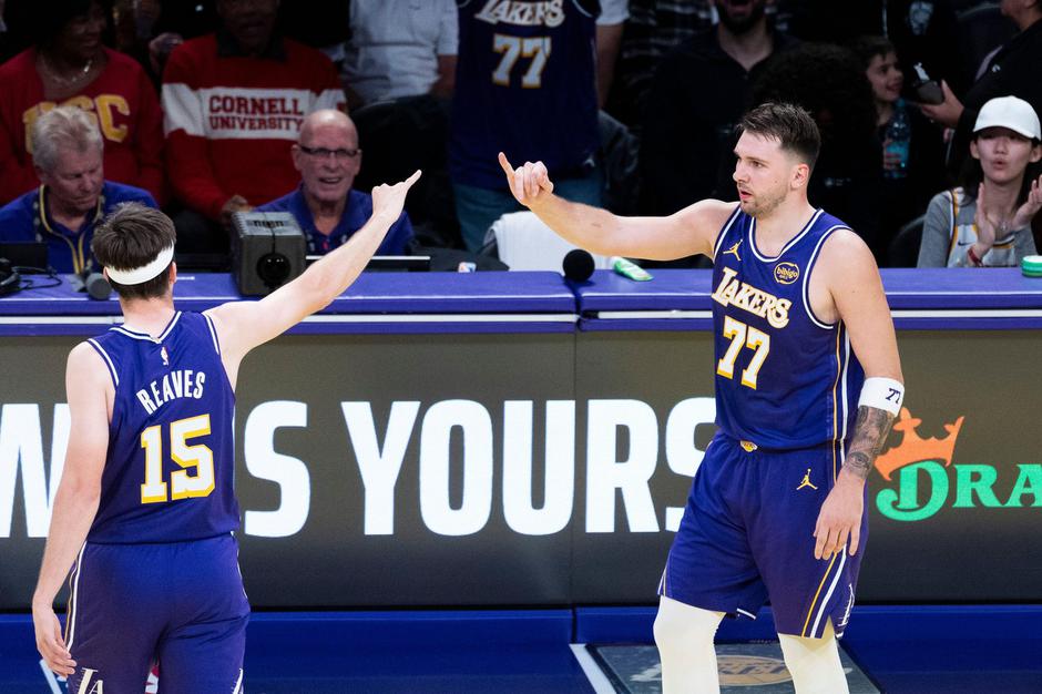 Austin Reaves in Luka Dončić | Avtor: Profimedia