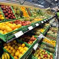 slovenija 04.06.12, Spar, sadje, zelenjava, trgovina, foto: Anze Petkovsek