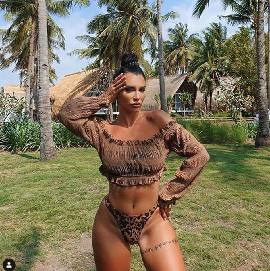 ula šemole | Avtor: Instagram