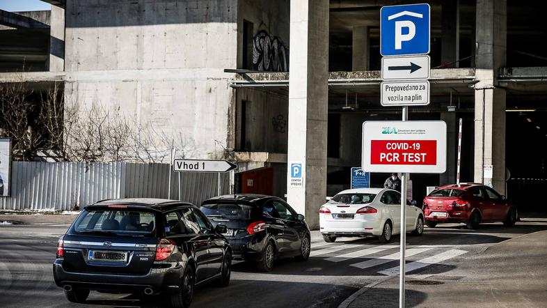 PCR testiranje v Stožicah