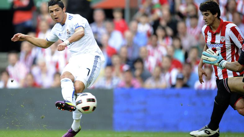 Portugalec bo še naprej nosil majico belega baleta. (Foto: EPA)