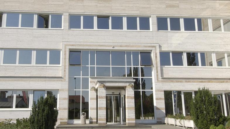 Javno komunalno podjetje Nigrad ni v stoodstotni občinski lasti, zato mora občin