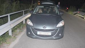 Mazda, s katero je Alžirec tihotapil migrante