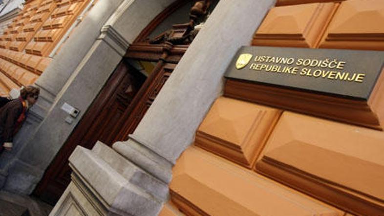 Novice: Ustavno sodišče