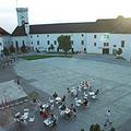 Razstavo na Ljubljanskem gradu je Festival Ljubljana postavil v sodelovanju s Po