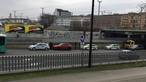 Prometna nesreča, porsche in policijski avto, Dunajska