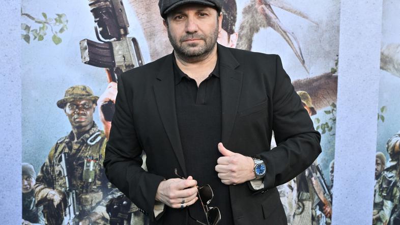 Brad Everett Young, talenti v belem