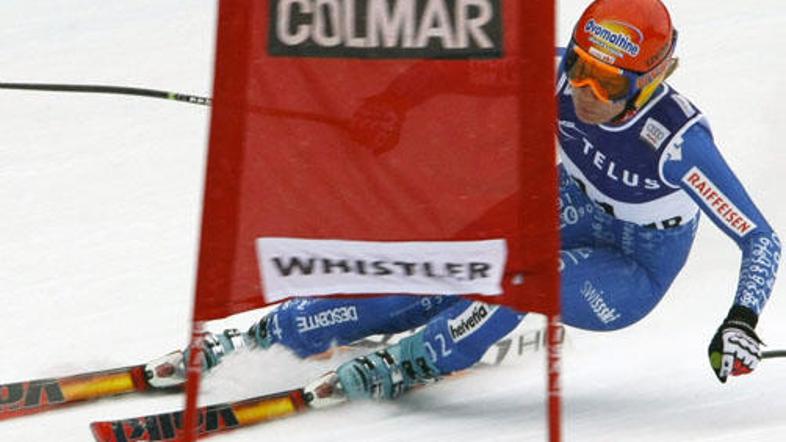 Kanadski smuk na bodoči olimpijski progi je dobila Švicarka Nadia Styger.