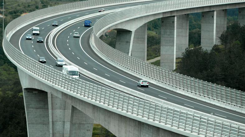 Marjan Koler z Darsa napoveduje, da bo prva dodatna protivetrna zaščita postavlj