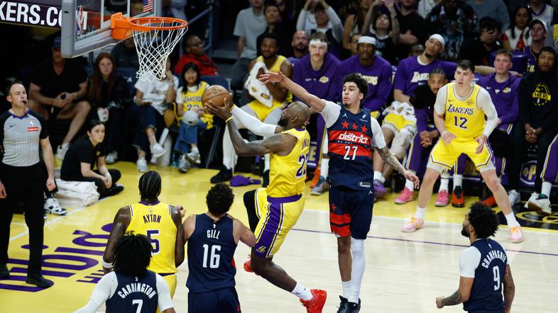 LeBron James Lakers Wizards