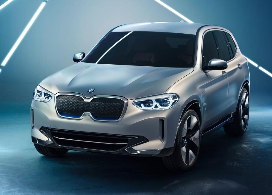 BMW iX3 | Avtor: BMW