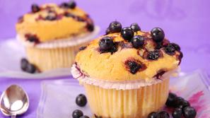 Borovničevi mafini so klasika, ki vedno navduši. (Foto: Shutterstock)