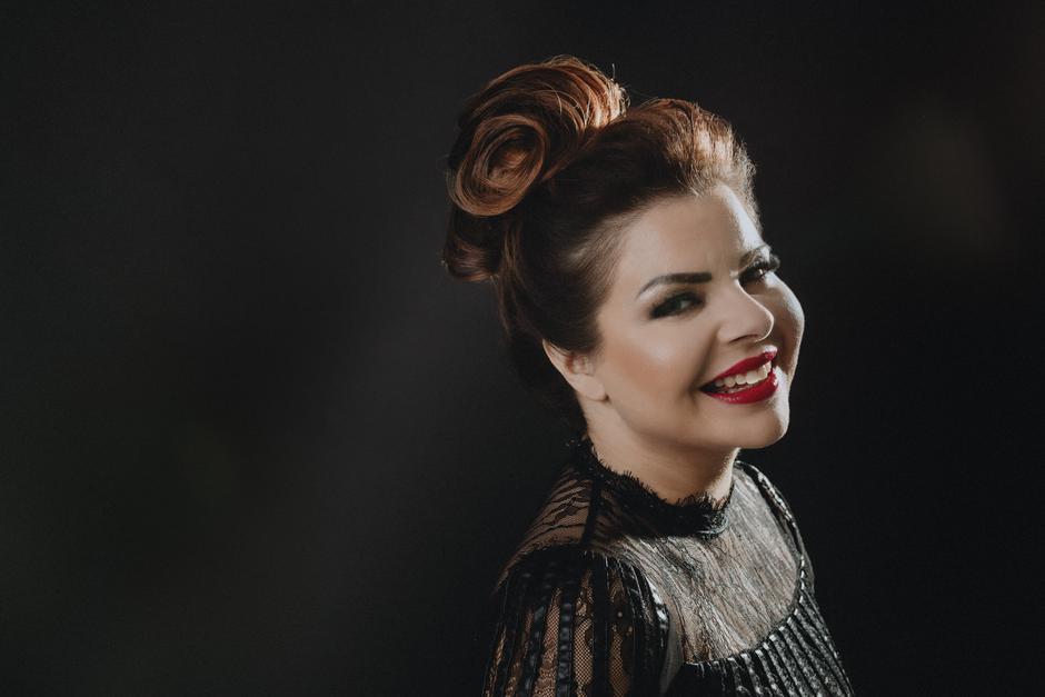 neisha | Avtor: Tadej Tement